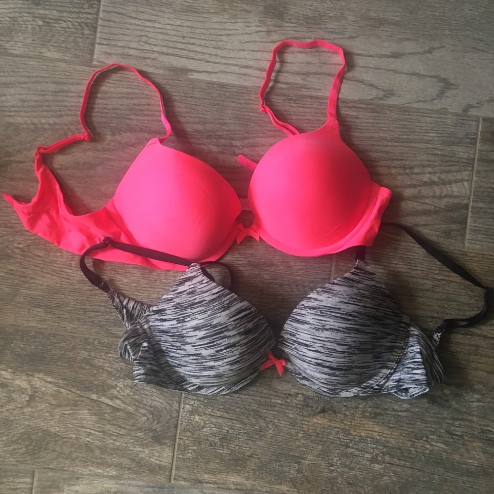 NWOT Victoria’s Secret Pink & Grey Push Up Bra Set